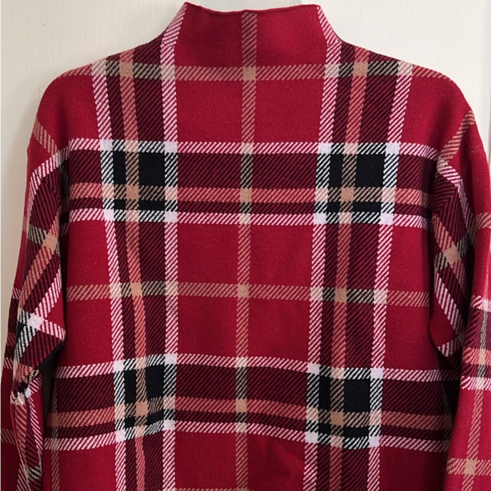 Tahari Red and Black Knit Top
